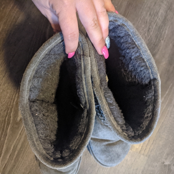 Bearpaw boots - Picture 6 of 8